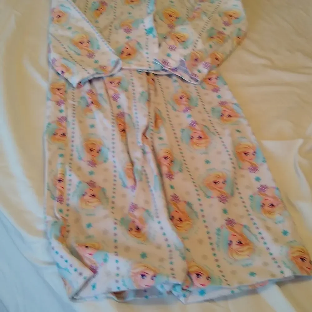 Disney Frozen girls 2-piece size 8 pajama set